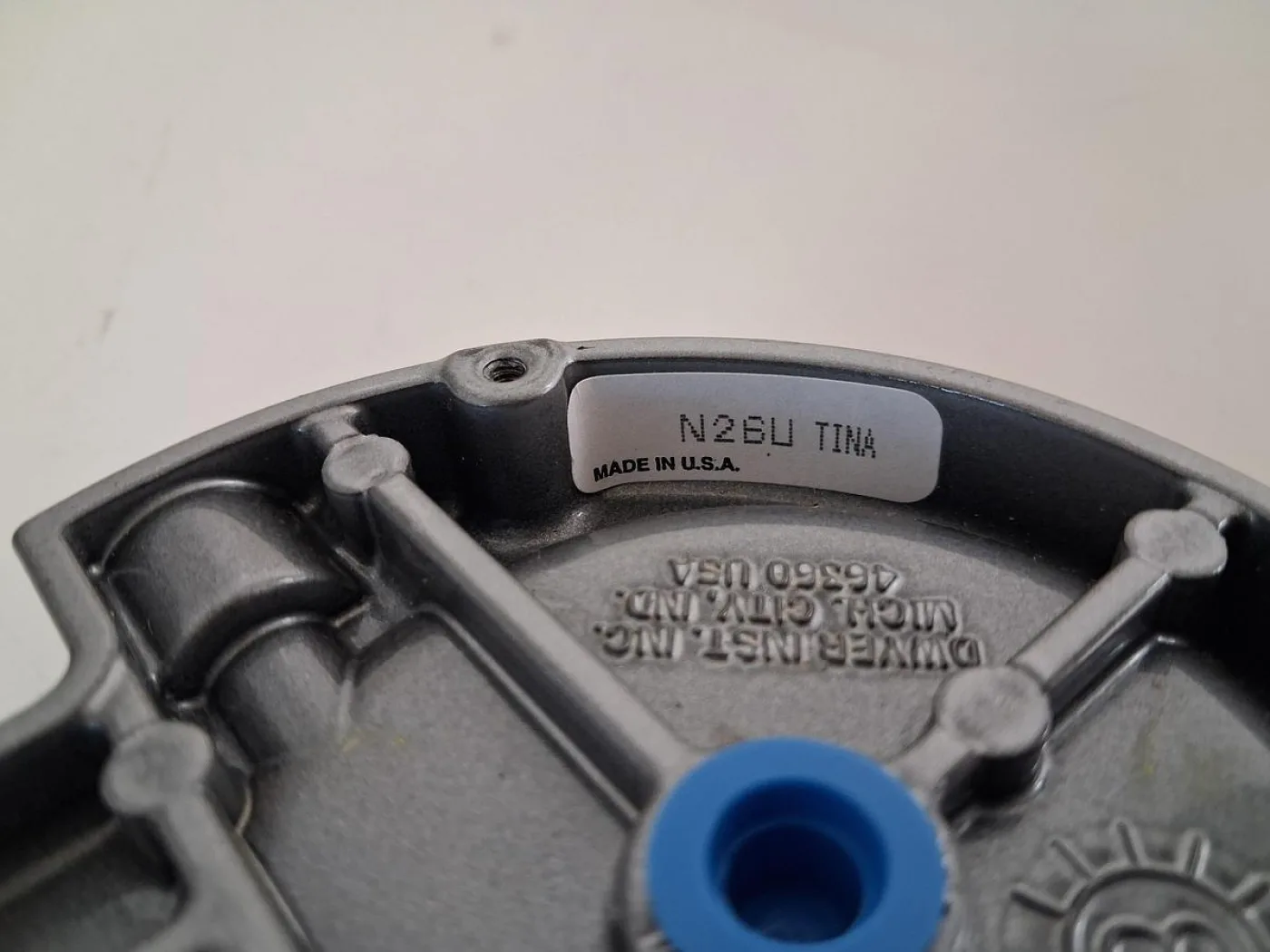 Dwyer Magnehelic Indicating Pressure Transmitter - 7