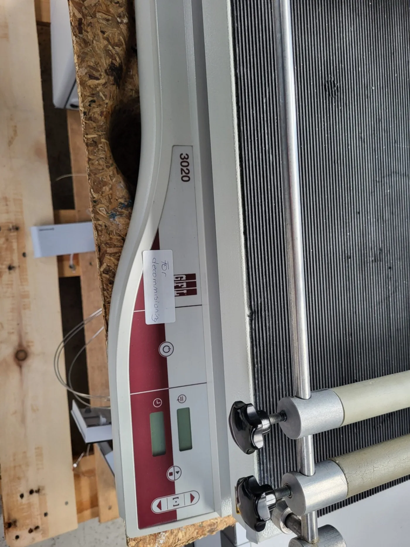 New arrival GFL 3020 orbital shaker - 1