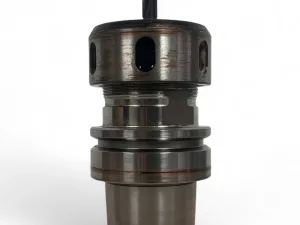 HSK 63 E R 40 Spannfutter LEUCO mit HM Schaftfräser 8 x 26 mm