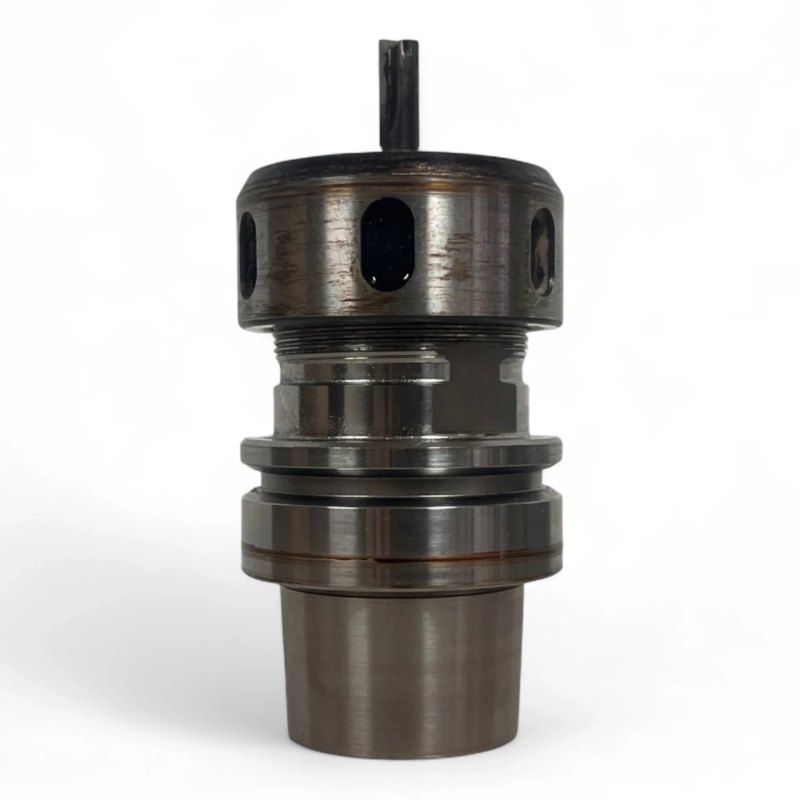 HSK 63 E R 40 Spannfutter LEUCO mit HM Schaftfräser 8 x 26 mm