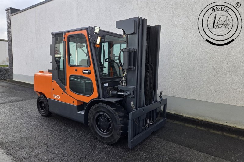 Doosan D50C-7