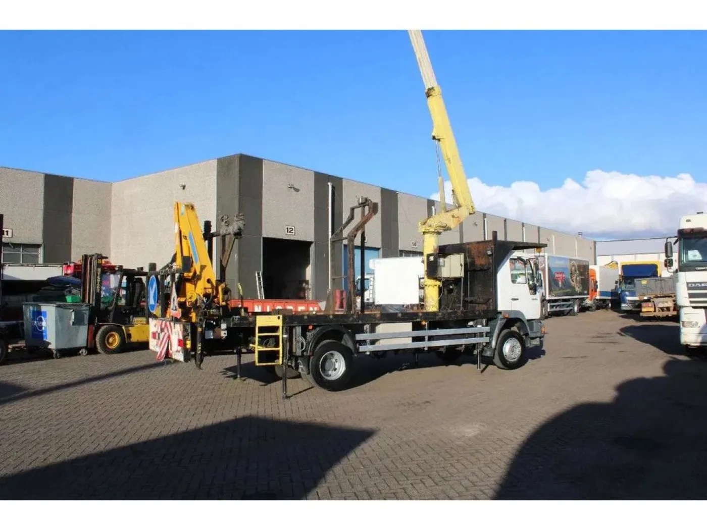 MAN 14.224 + Euro 2 + PTO + Crane - 5