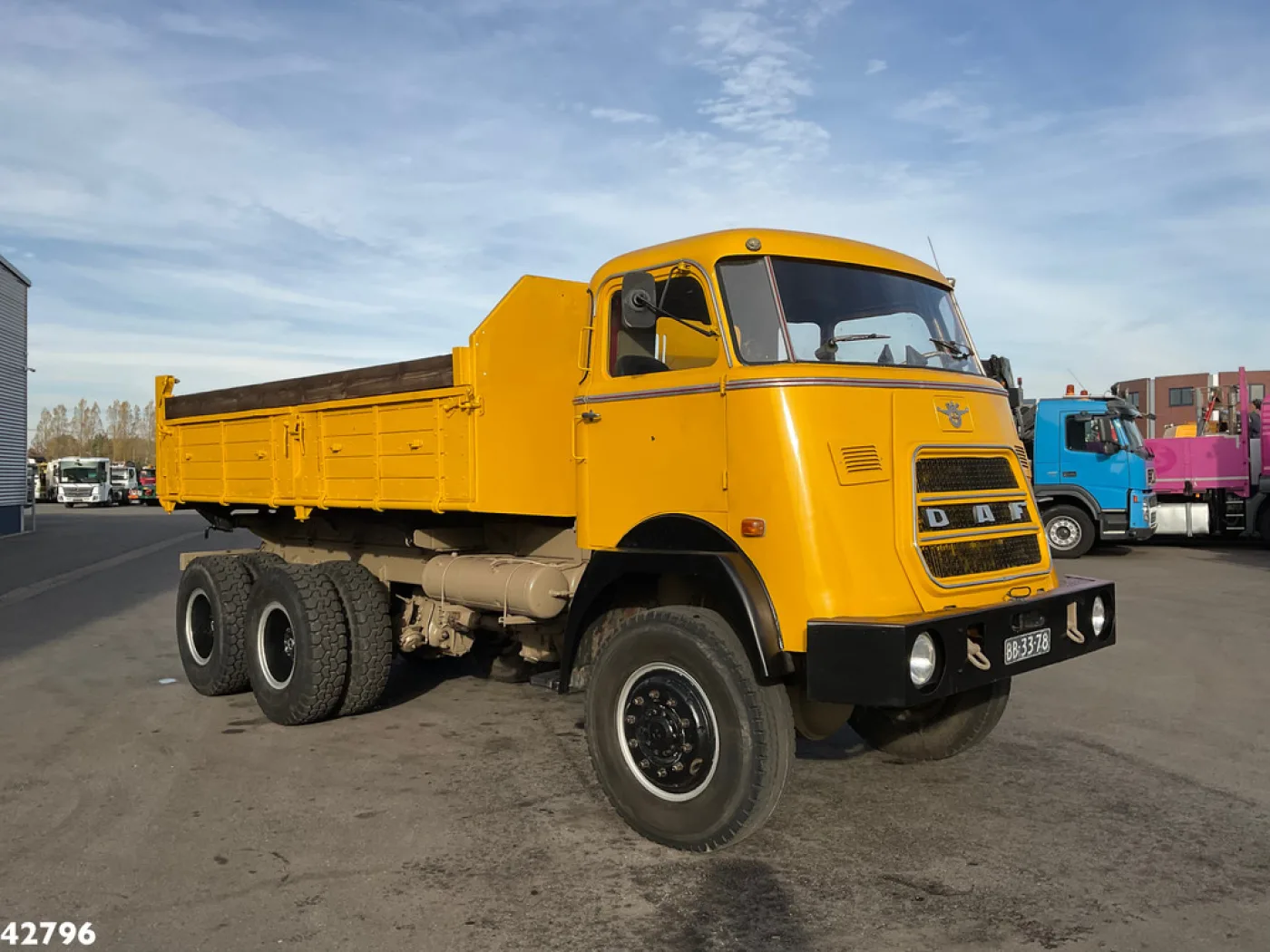DAF AZ 1900 DS 420 6x6 Driezijdige kipper "Oldtimer" - 6
