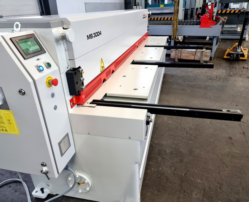 Motorische Tafelschere MS 3004