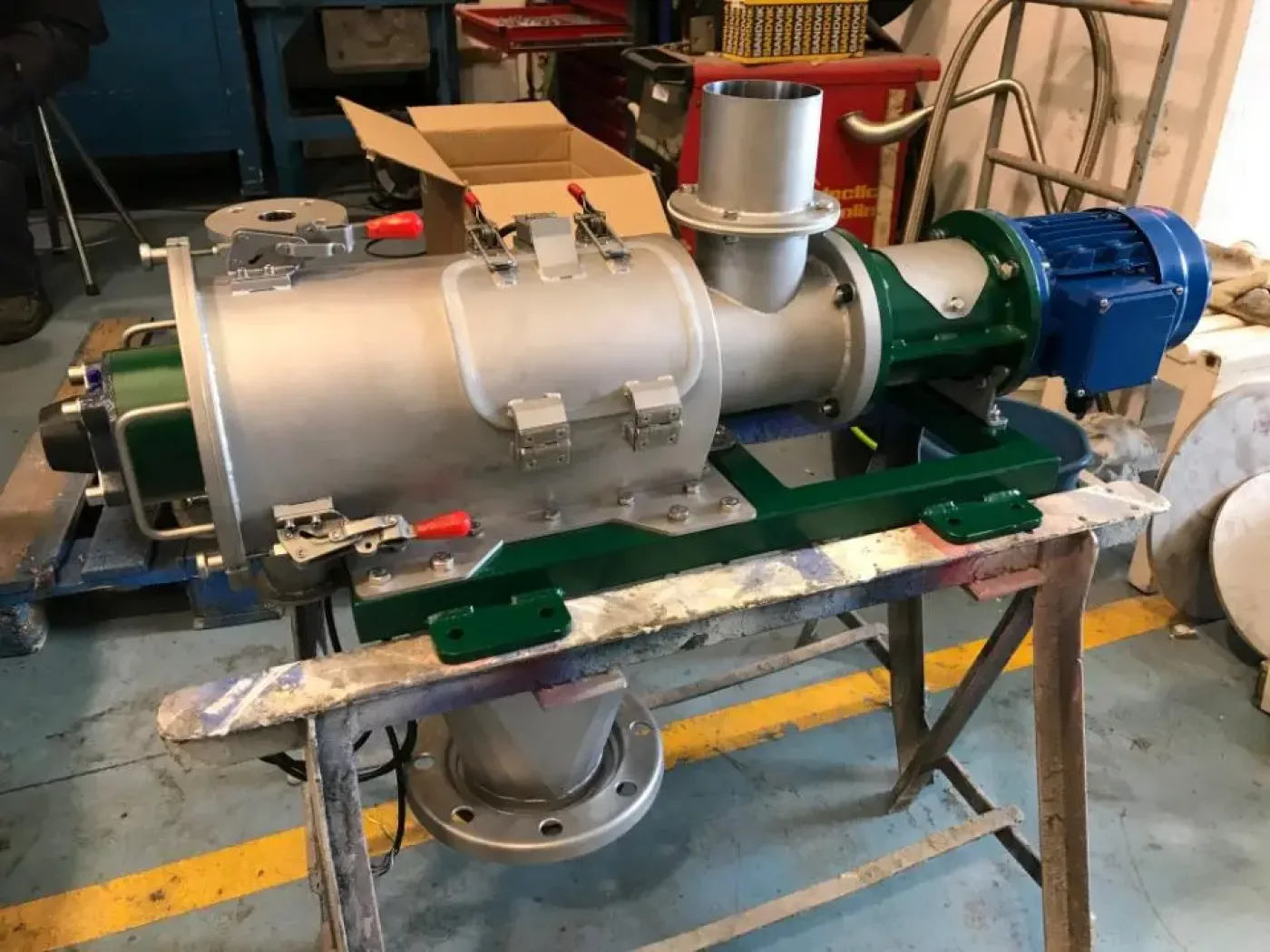 NEW TCS250 STAINLESS STEEL SIEVER - 3