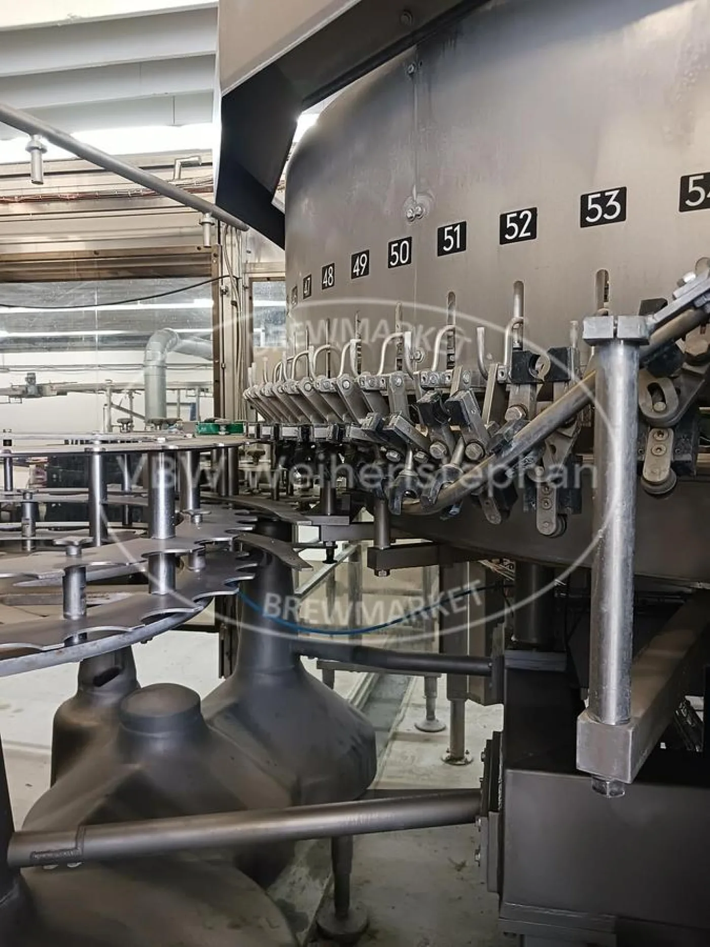 Rinsing, filling and sealing machine - 5