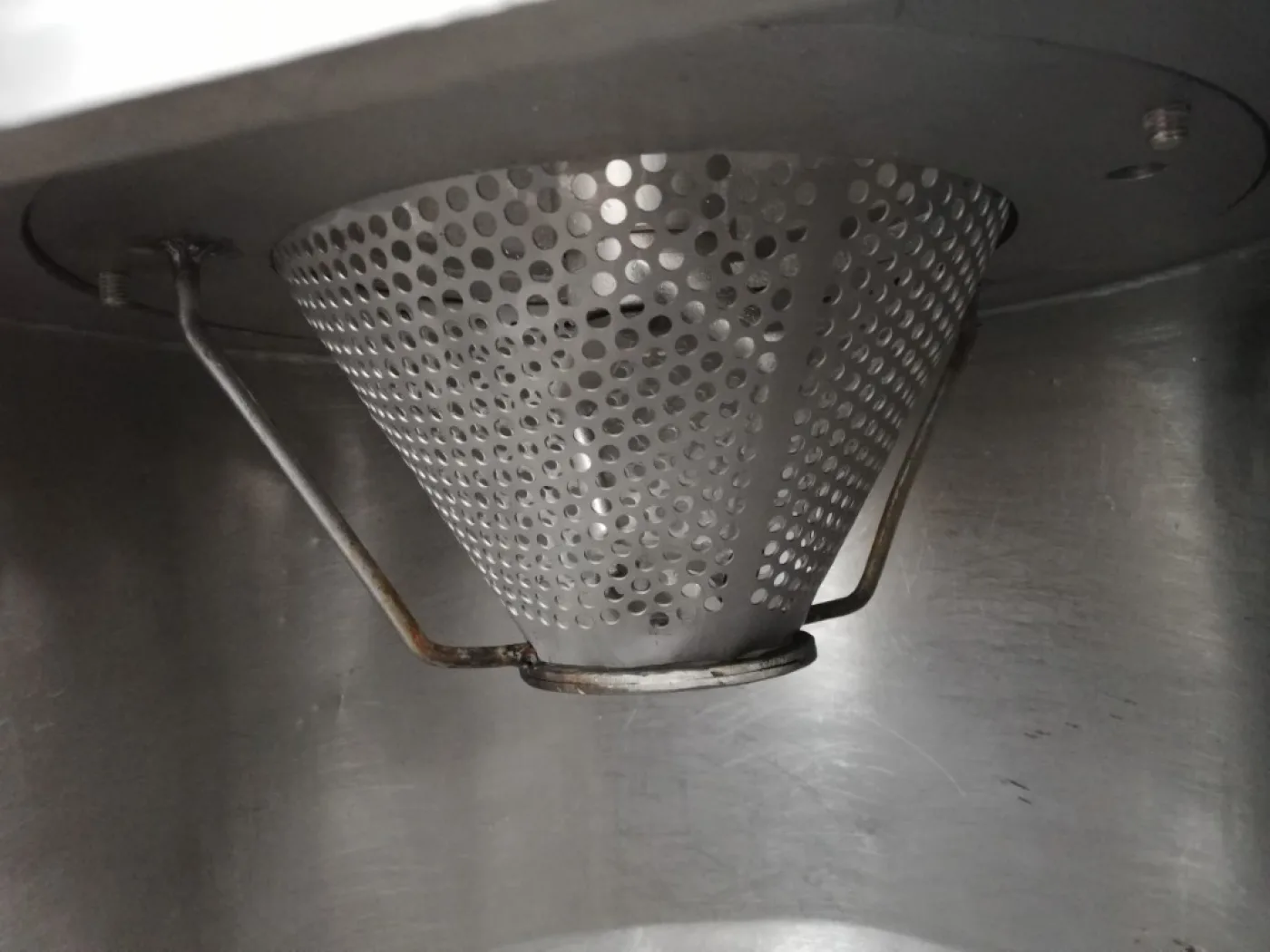 Kek Kemutec KEK 220 - Sieve granulator - 8
