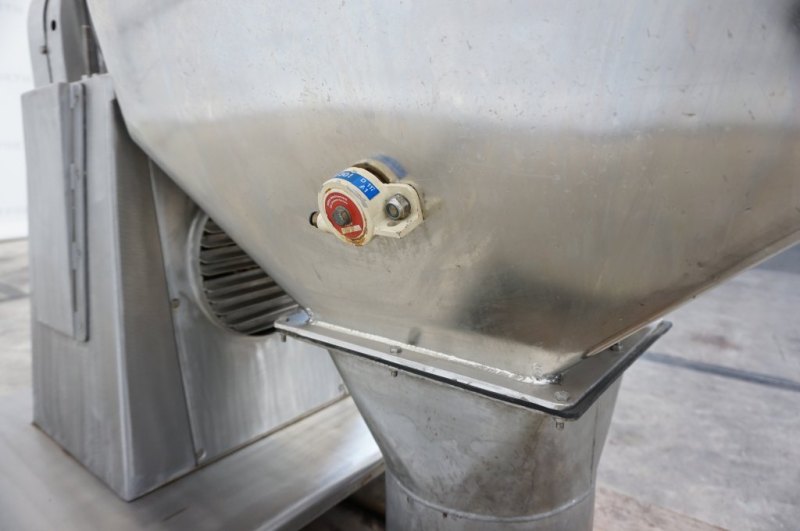 Russell A14400 - Rotating sieve
