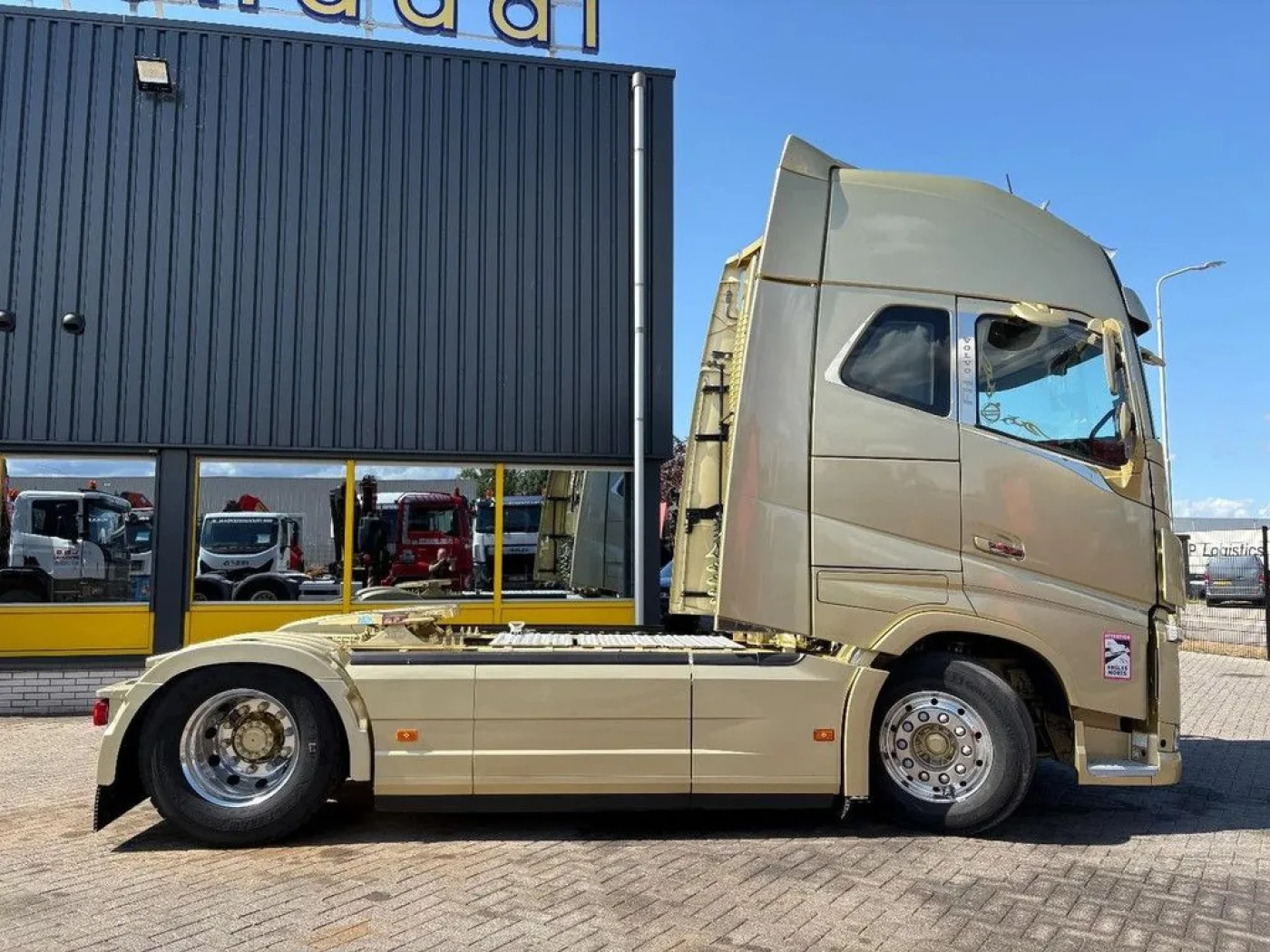 Volvo FH 540 + RETARDER + EURO 6C + SPOILERS + ALUMINUM WHEELS - 2