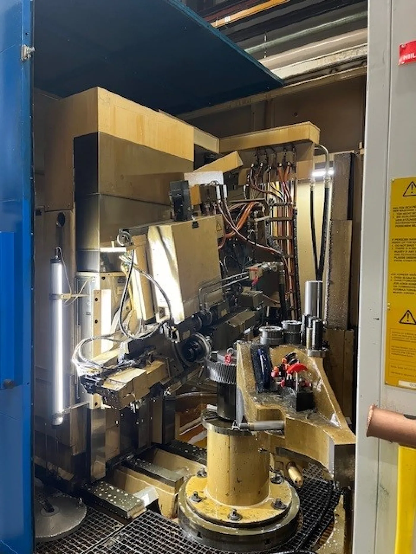 CNC Gear Grinding Machine – GLEASON PFAUTER P1200G - 2