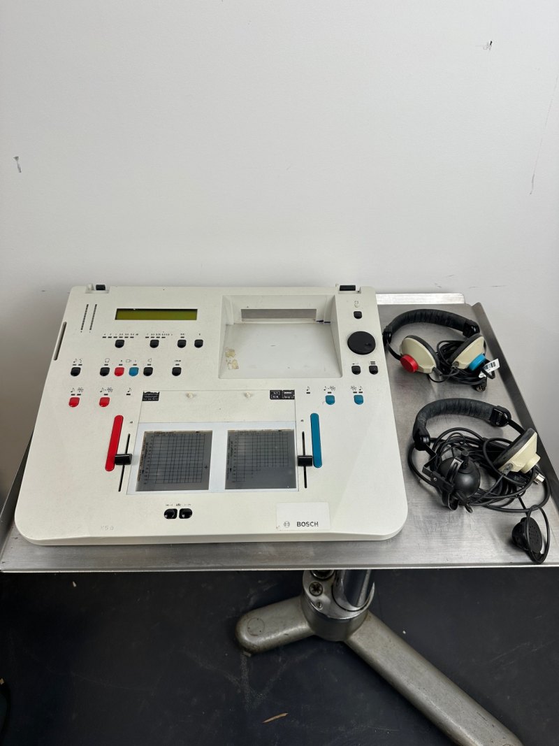 Maico / Bosch KS5 HNO 2-Kanal Audiometer Defekt/Ersatzteil
