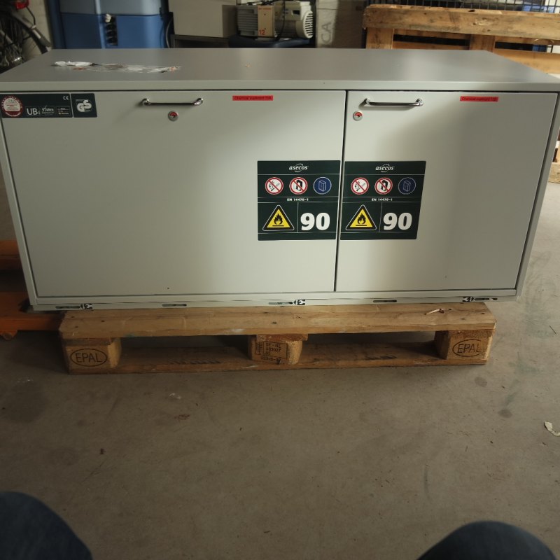 1210 - Used safety storage under bench cabinet Asecos model UB-S-90