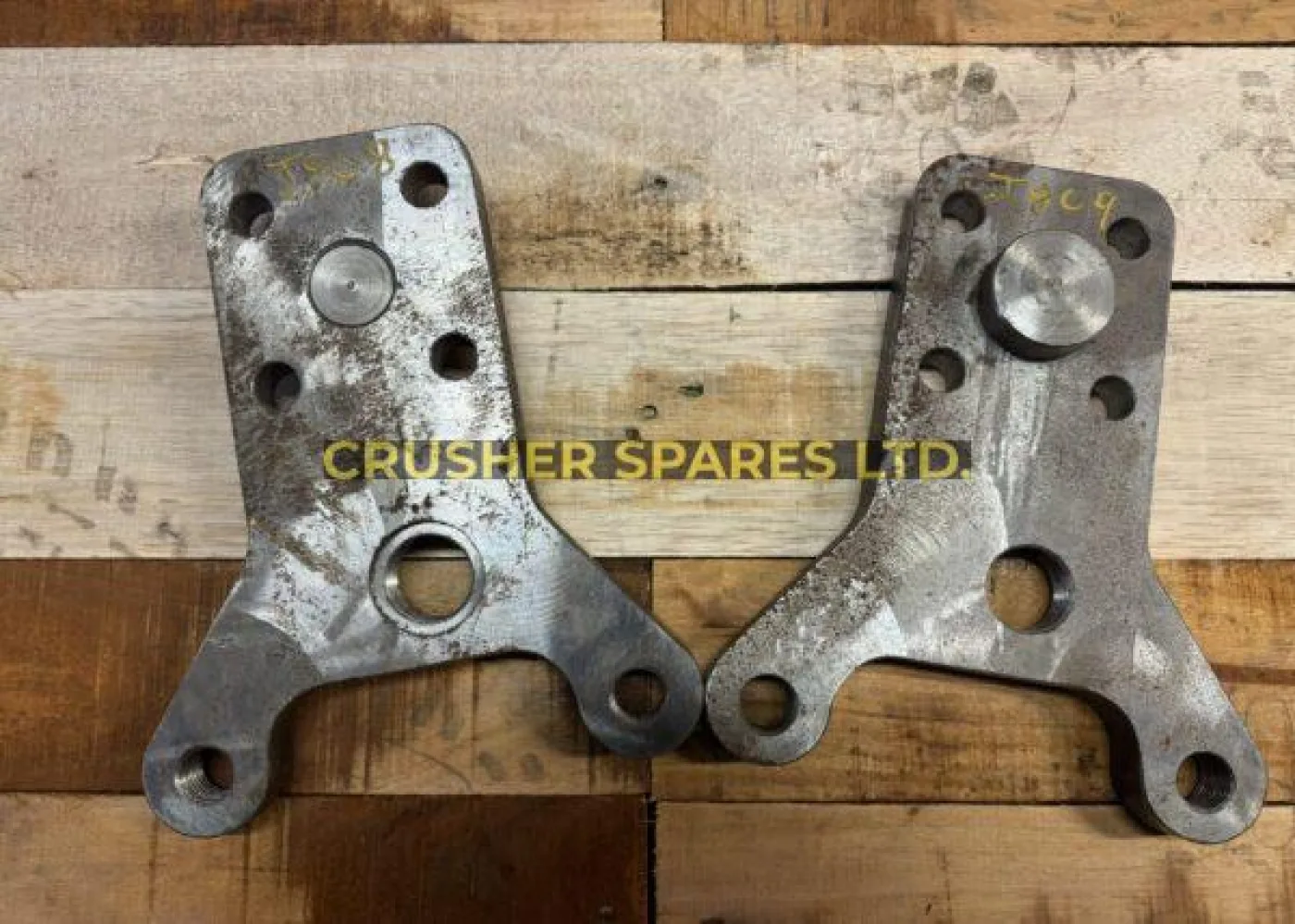 J8080000 / J8090000 | Y Brackets | Extec® / Sandvik® | - 1