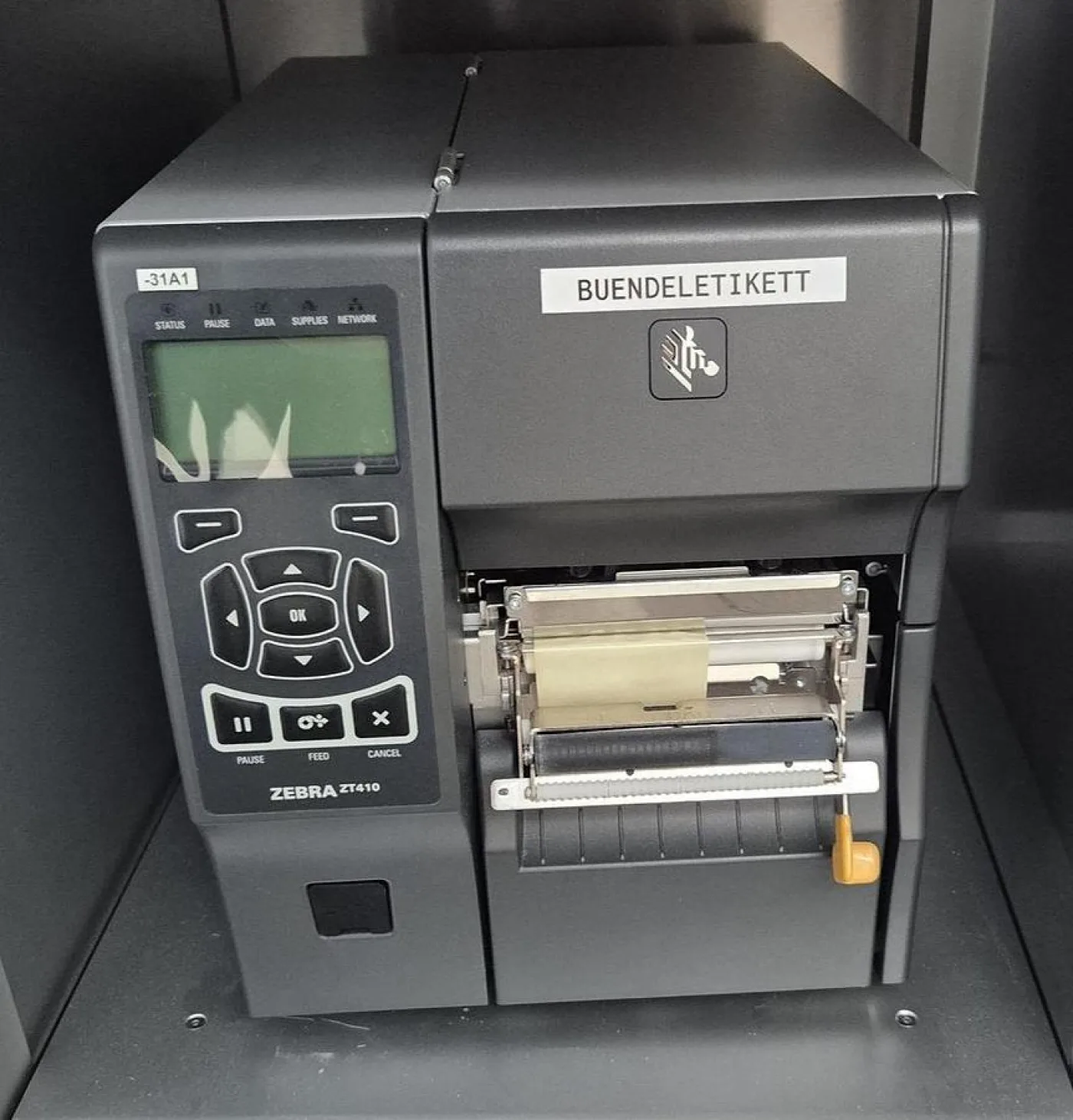 INEL Aggregationsstation MAS-B1 mit Zebra ZT410 - 2