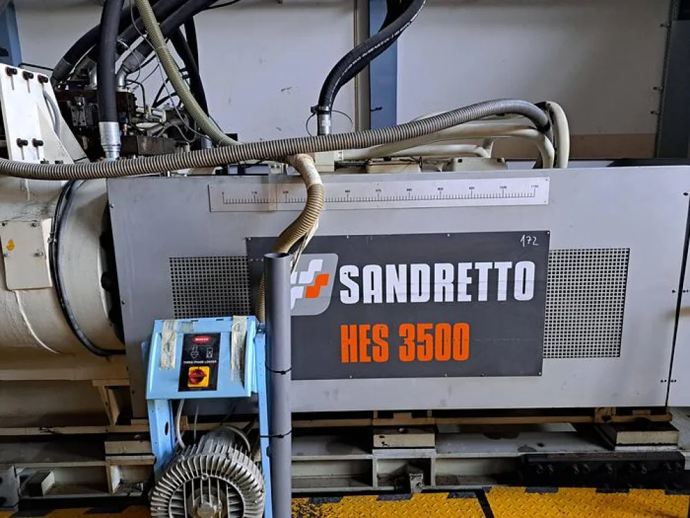 Injetora SANDRETTO HES 3500