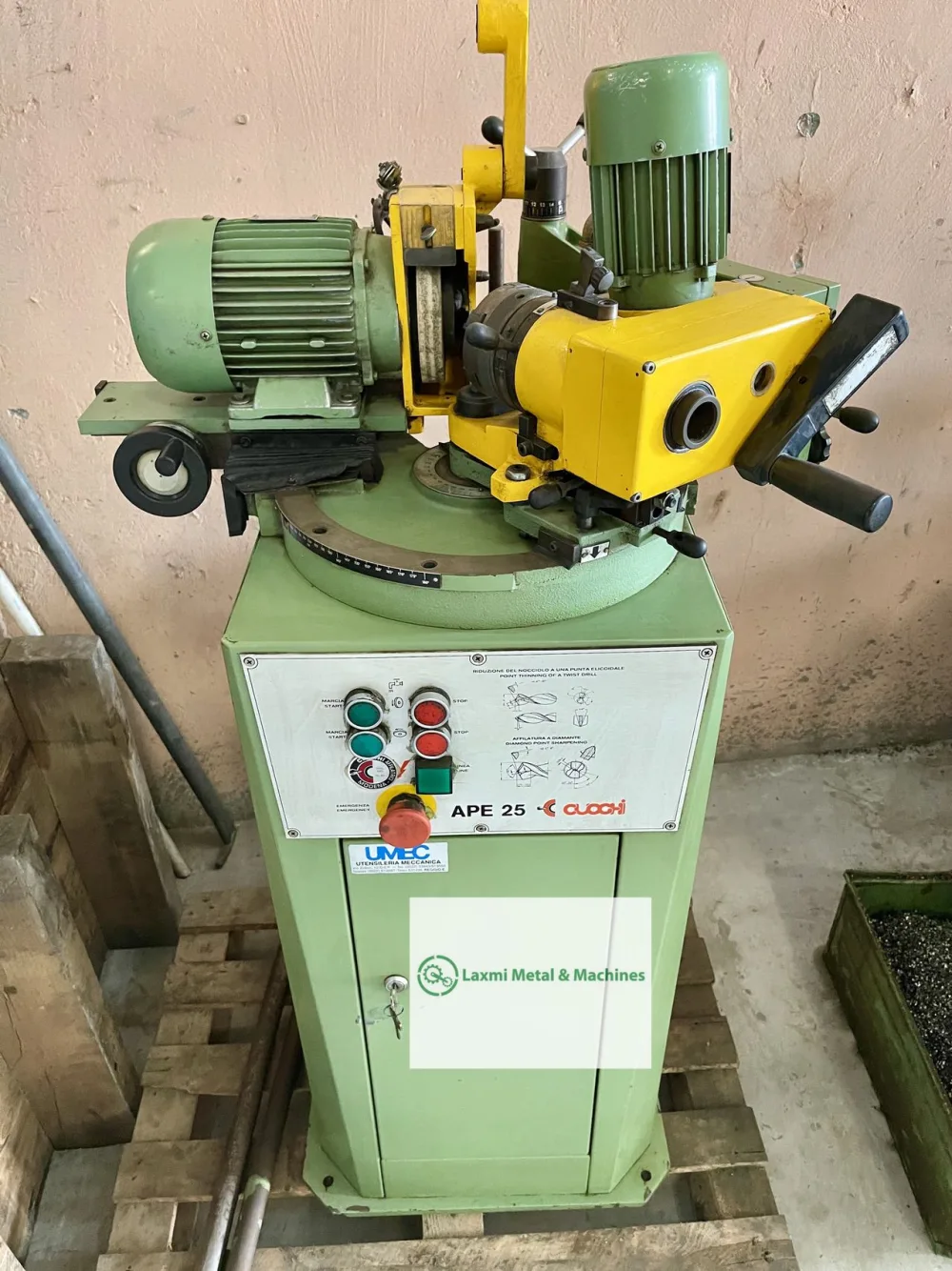 DRILL SHARPENER, CUOGHI - APE 25 - Laxmi Metal & Machines, Rohtak