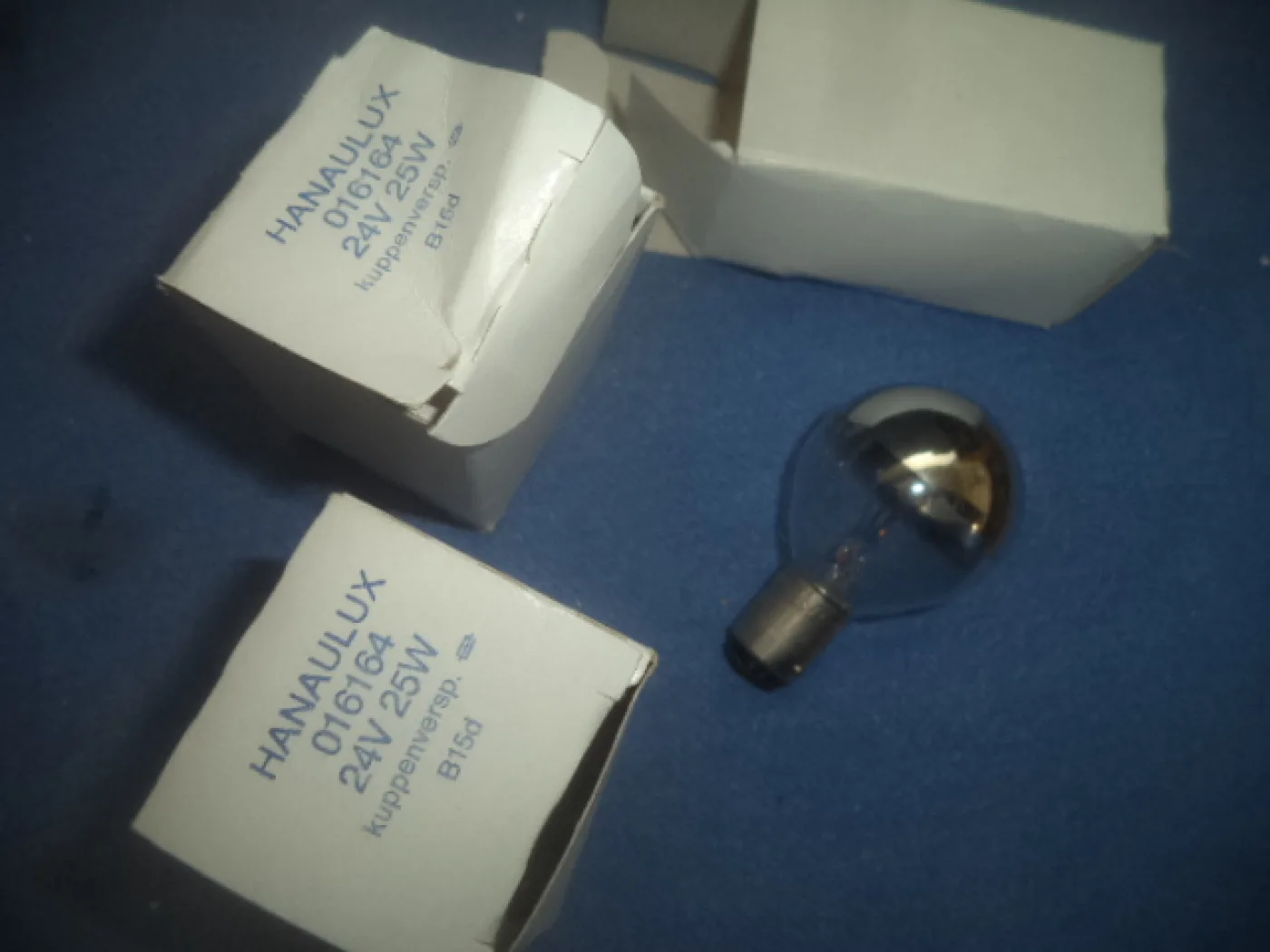 Halogen Glühbirne / bulb (New) - 3