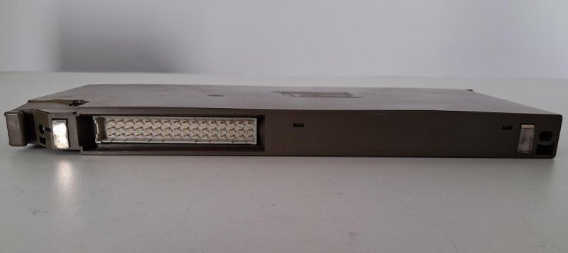 Siemens SIMATIC S5 6ES5 306-7LA11 Schnittstellenmodul