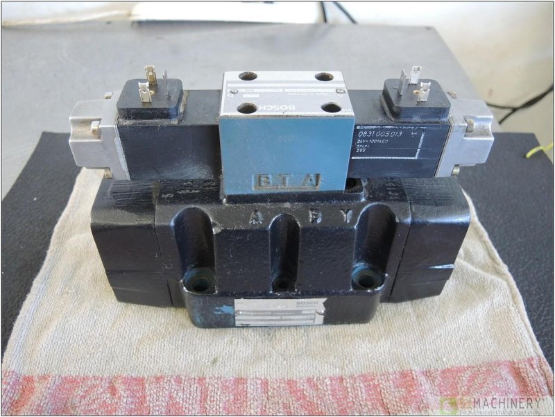 BOSCH 0 810 090 101 AI3055