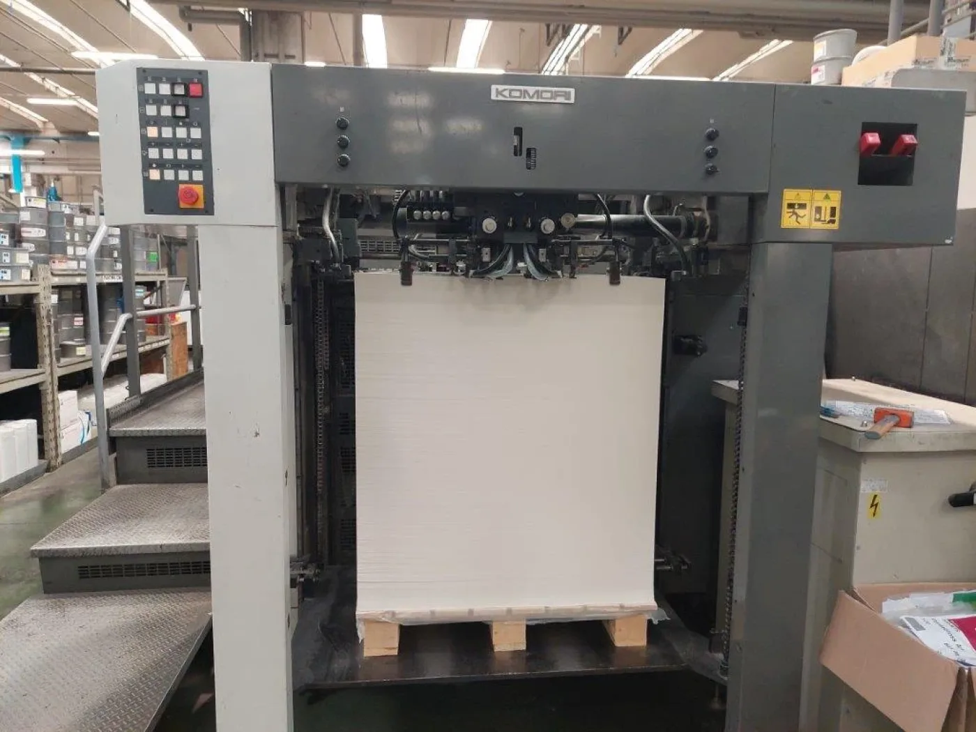 Komori LS 540 offset printing press - 7