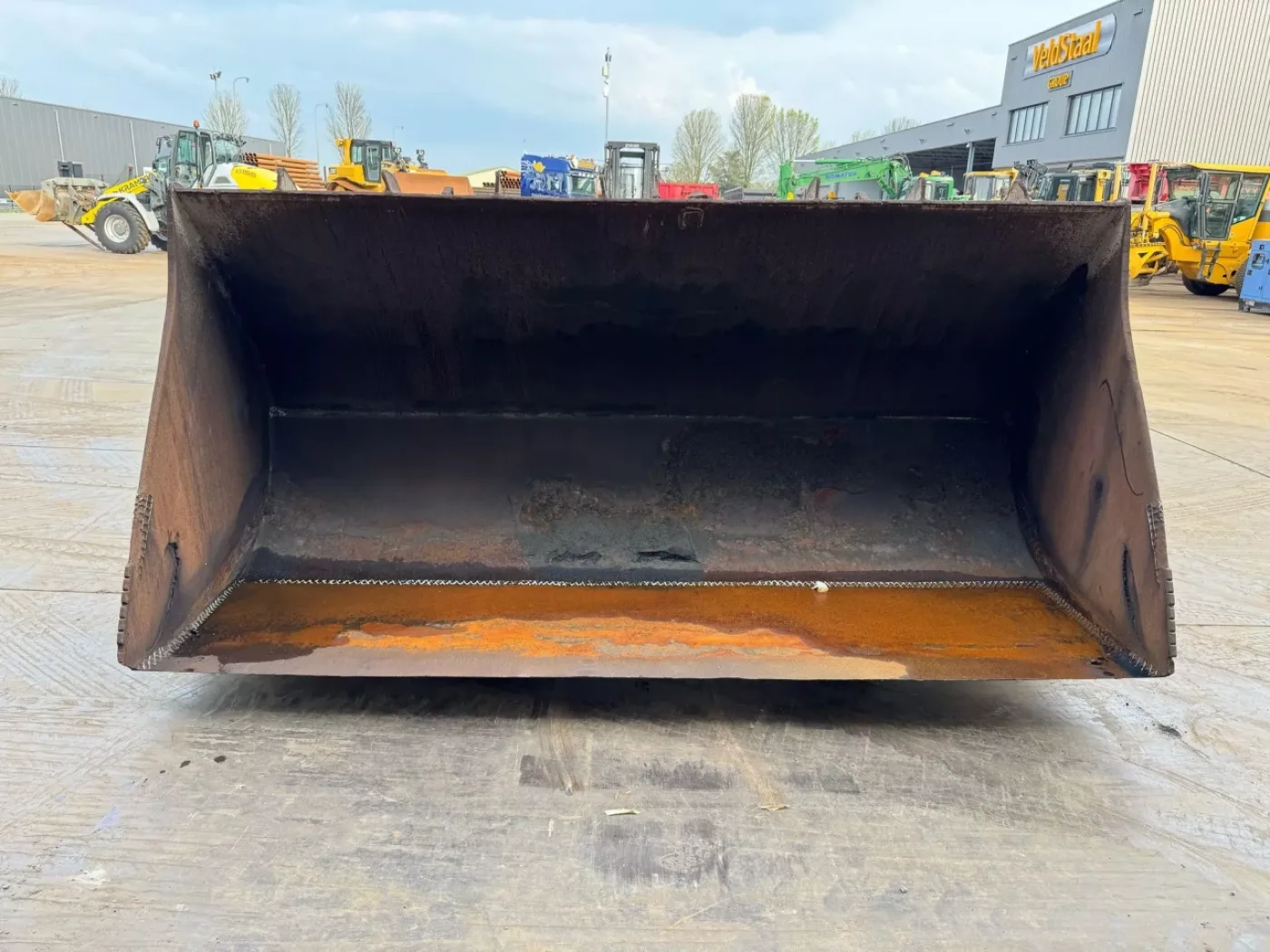 Caterpillar 980 bucket/quick coupler - 8