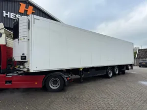 Schmitz Cargobull Carrier vector 1850 Frigo AS-2 Lift axle Steer axle 2000KG LBW APK/ 31-03-2026