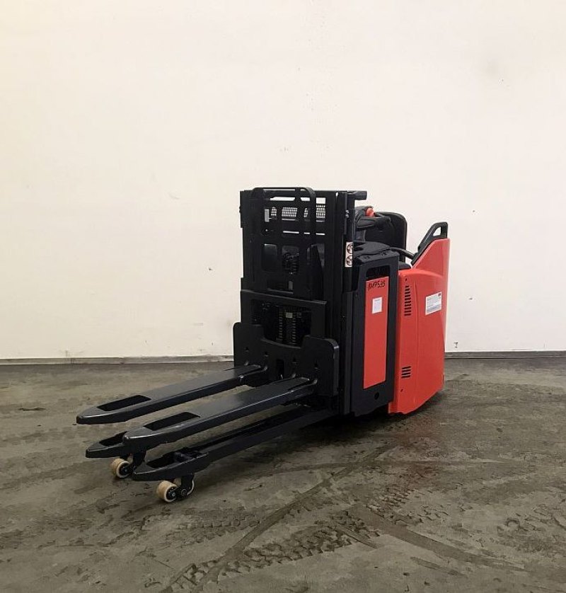 Hochhubwagen Linde D 12 HP SP 133 (2022)