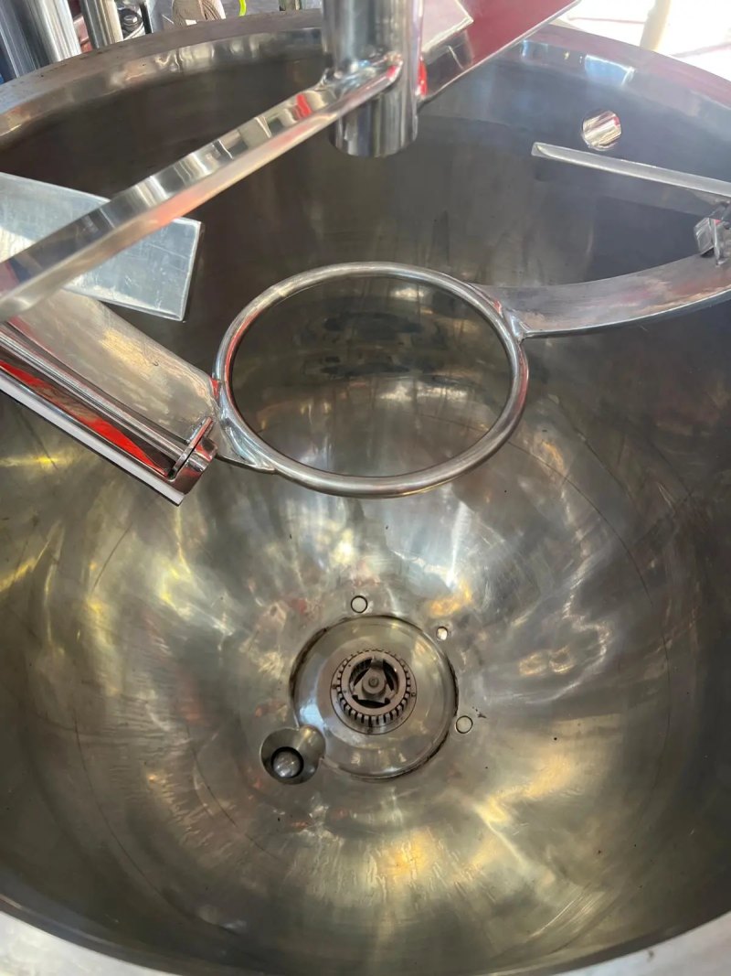 USED SKID REACTOR TRIAGI LLEAL ATPP MTA-250 STAINLESS STEEL 250 LITERS + 2 LUNG TANKS WITH AGITATION