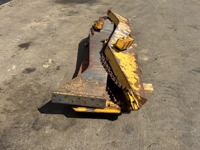 Caterpillar Tail gate730