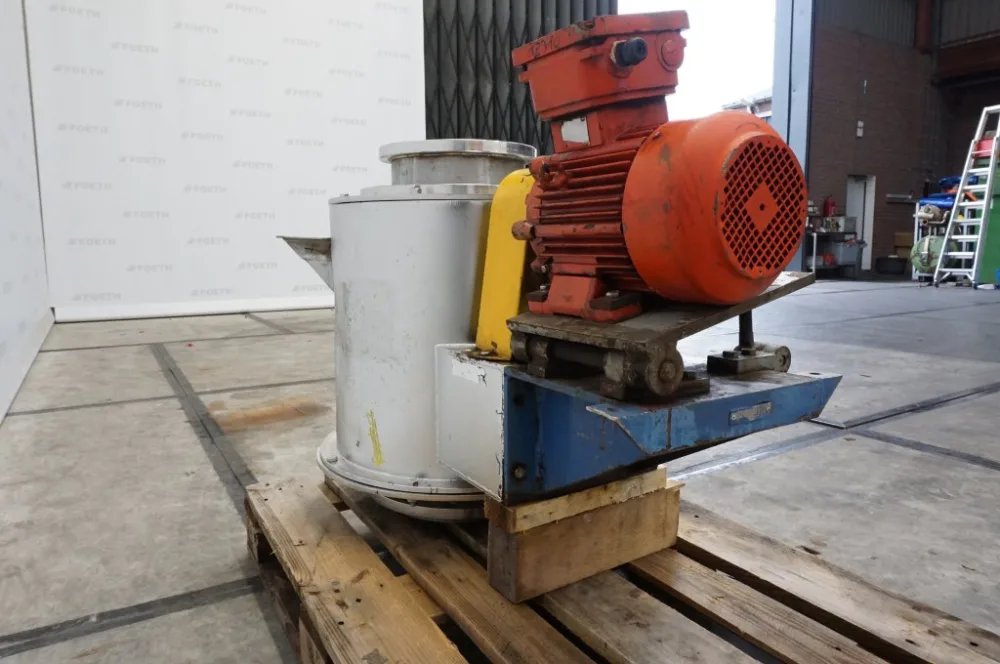 Sieve granulator