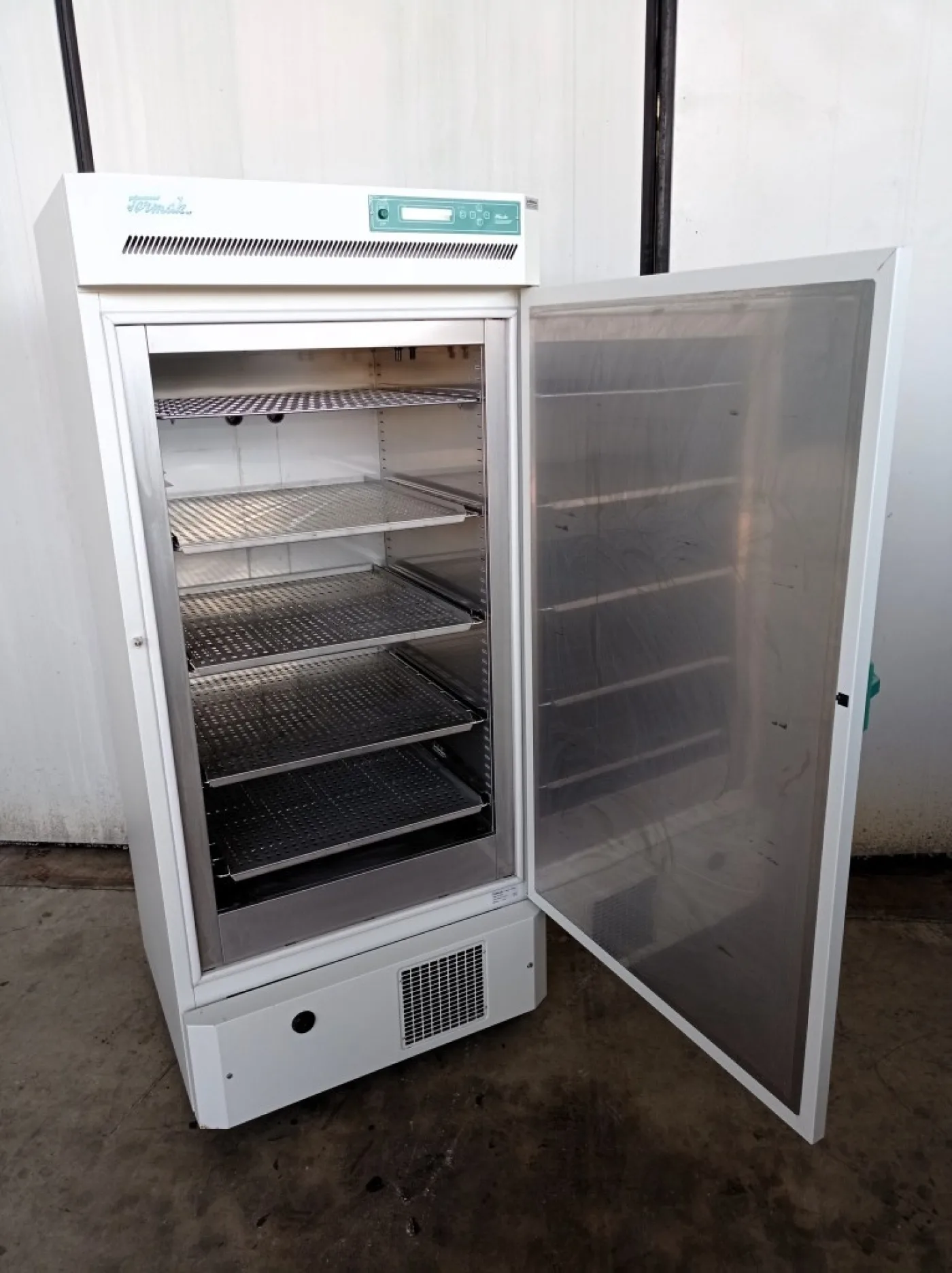 INCUBATORE REFRIGERATO – TERMAKS – MOD. KB 8400 F - 3