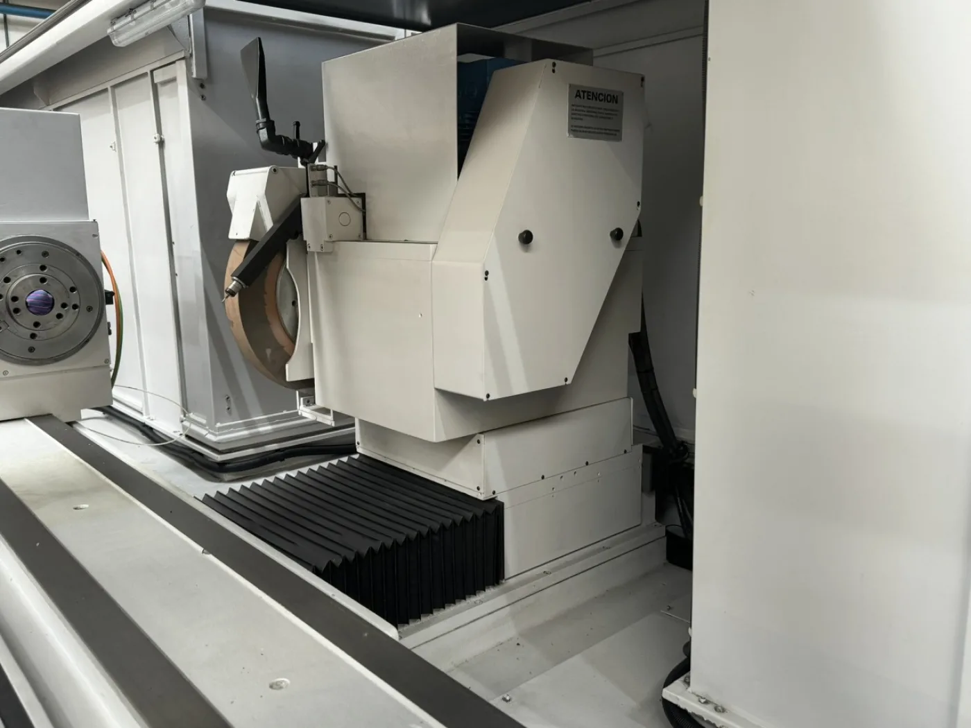 RECTIFIEUSE CNC CYLINDRIQUE “GER” TYPE CP-3000 CNC - 6
