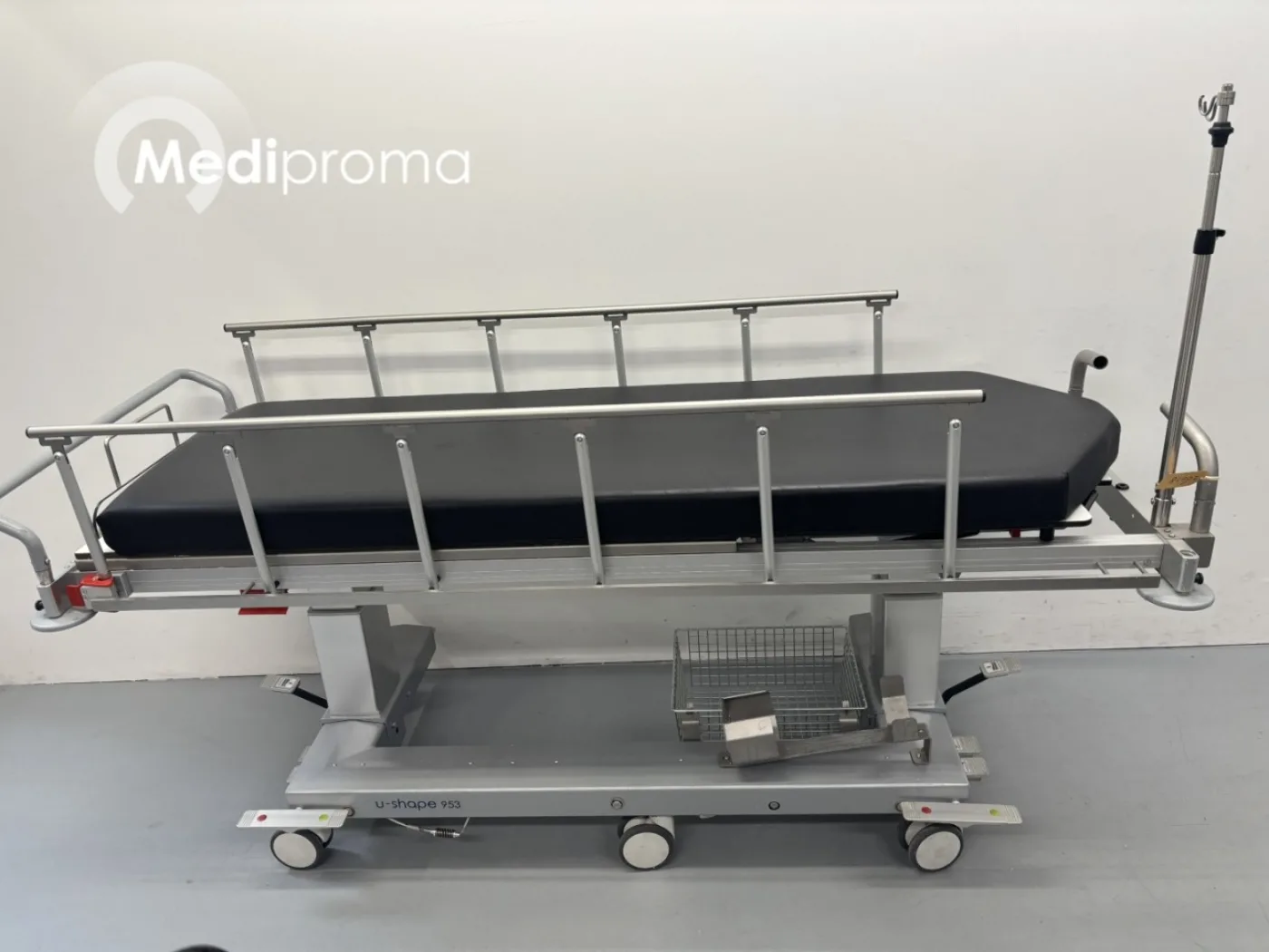 Novymed U-Shape 953 Stretcher - 1