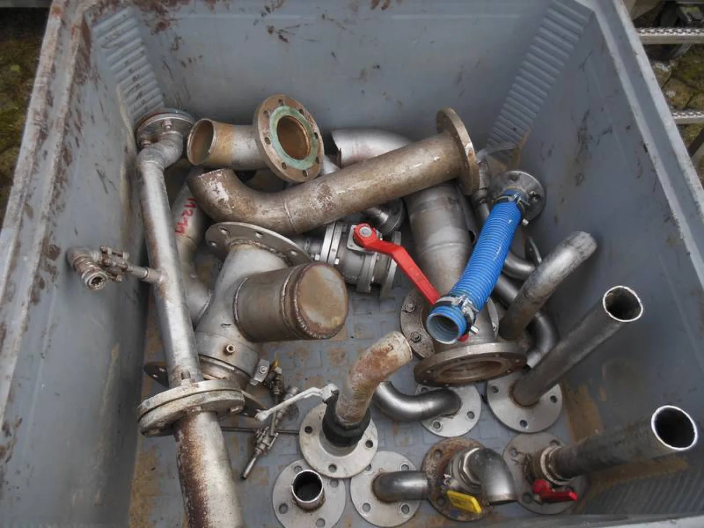 Box with Flanges - 1