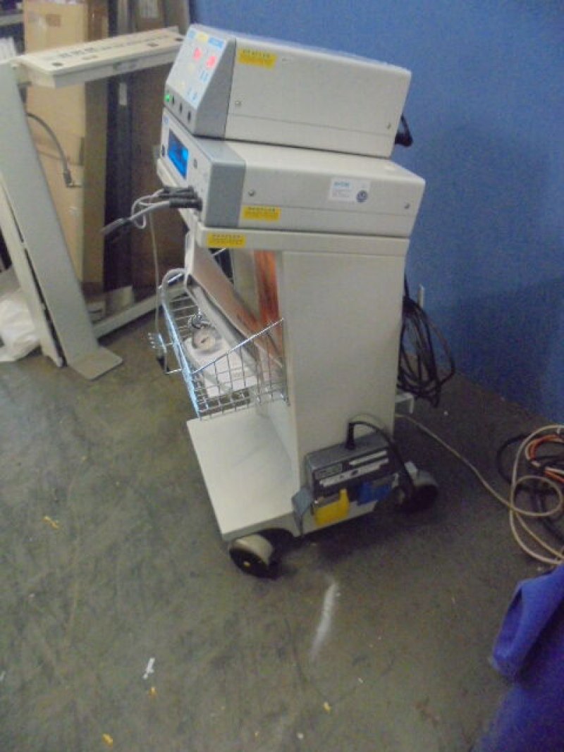 ICC 200 with APC 300 (Used, very good)
