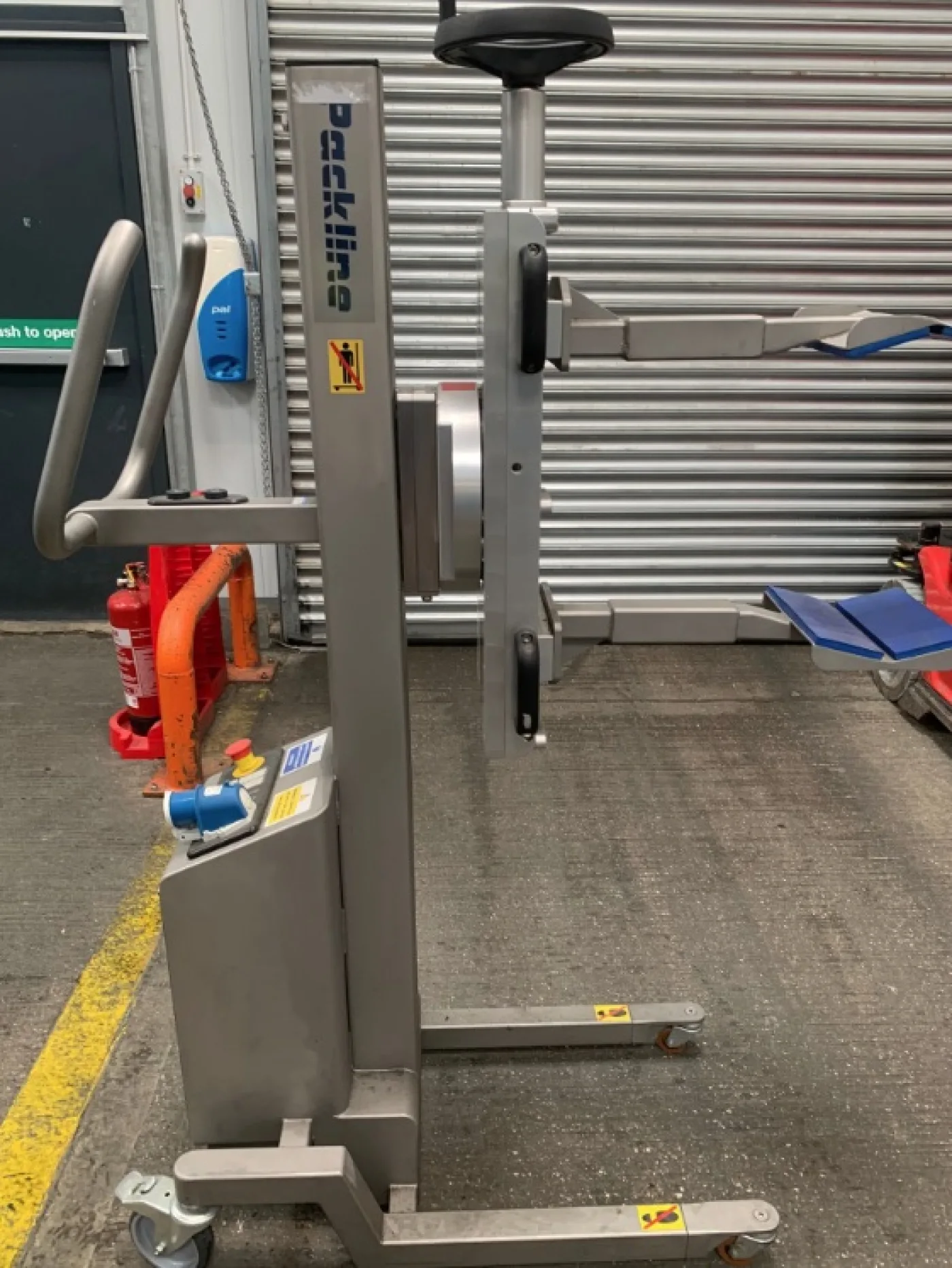 Packline Reel Lift - 3