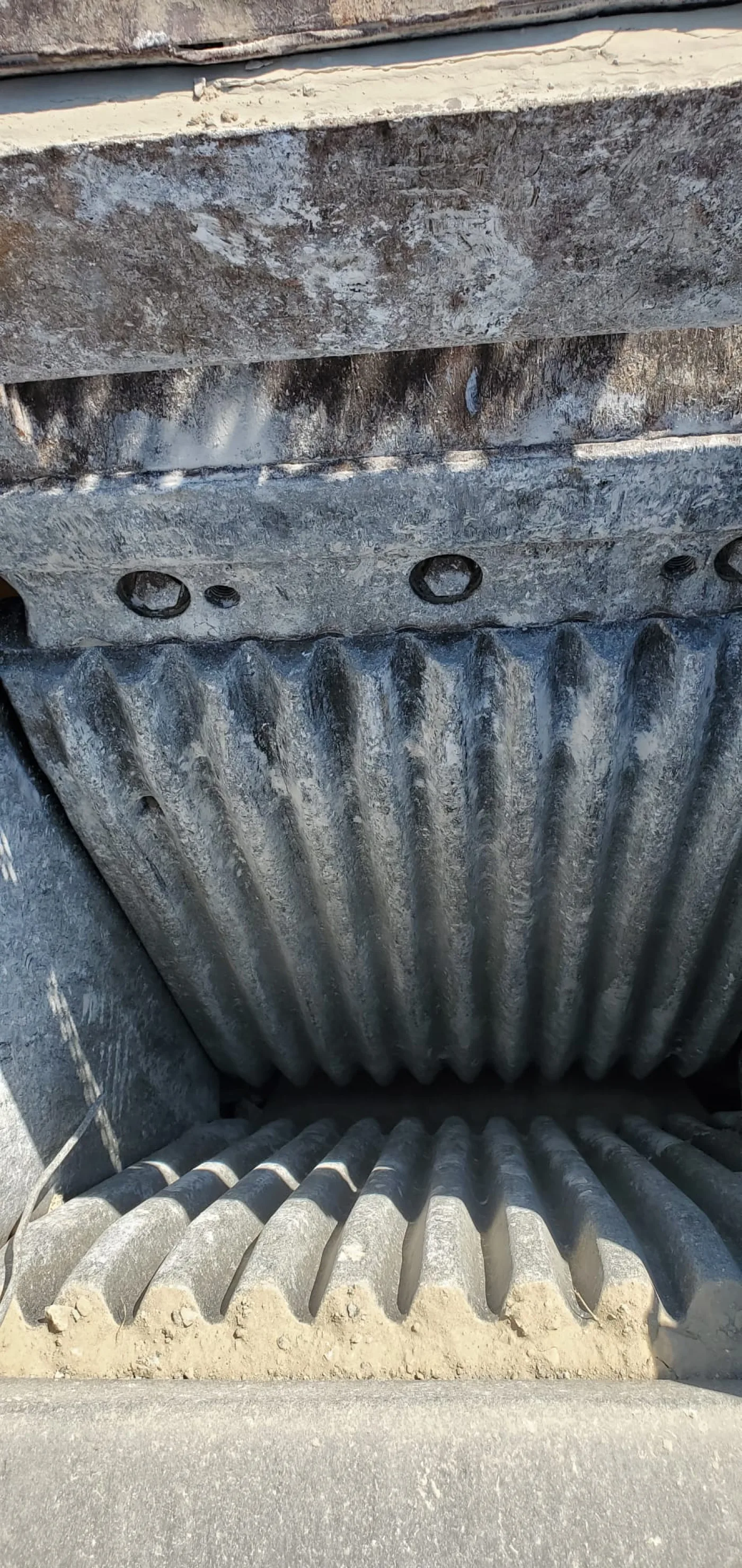 Sandvik QI341 SDHS Impact Crusher - 7