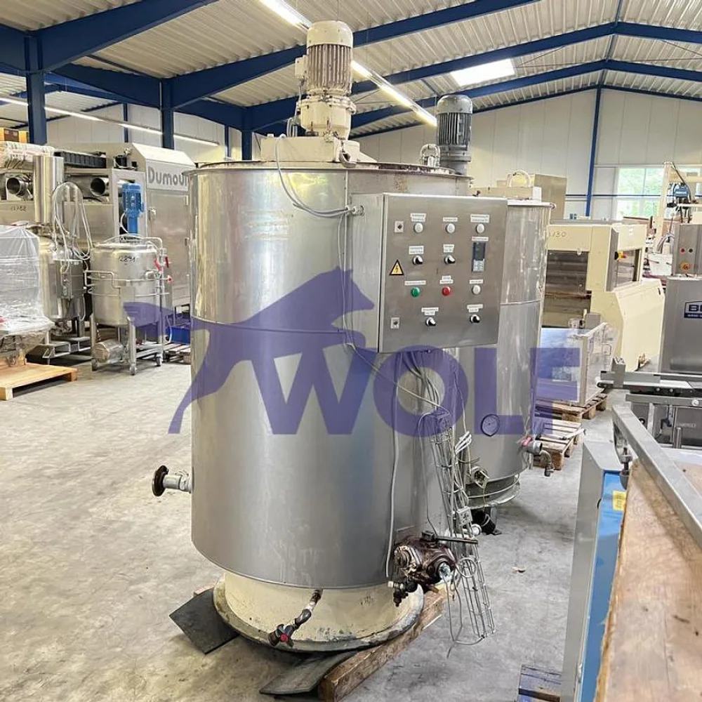Rührwerksbehälter SOLLICH - mit ca. 1.000 kg Inhalt.