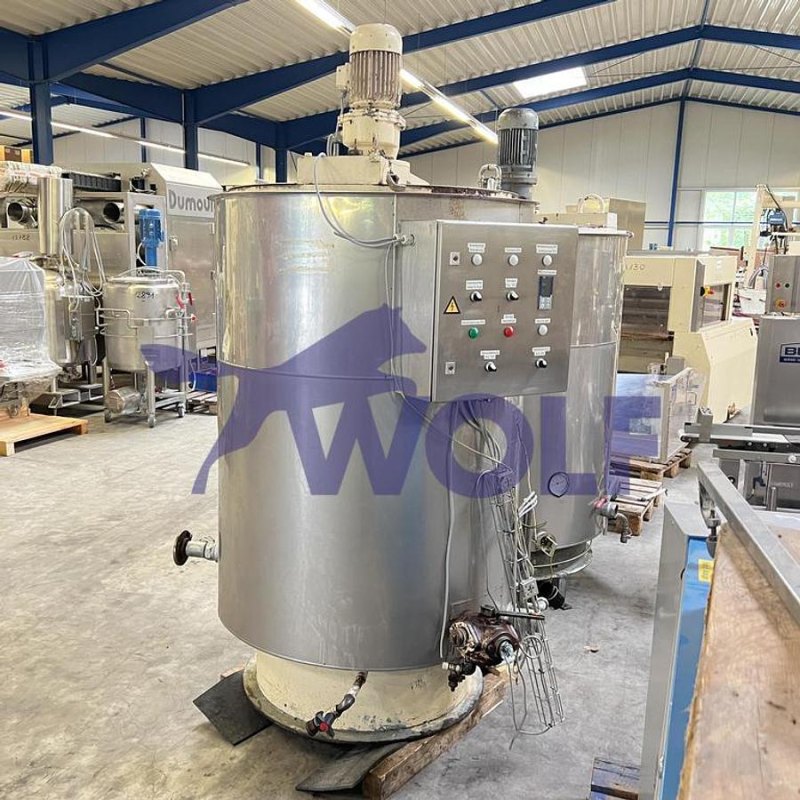 Rührwerksbehälter SOLLICH - mit ca. 1.000 kg Inhalt.