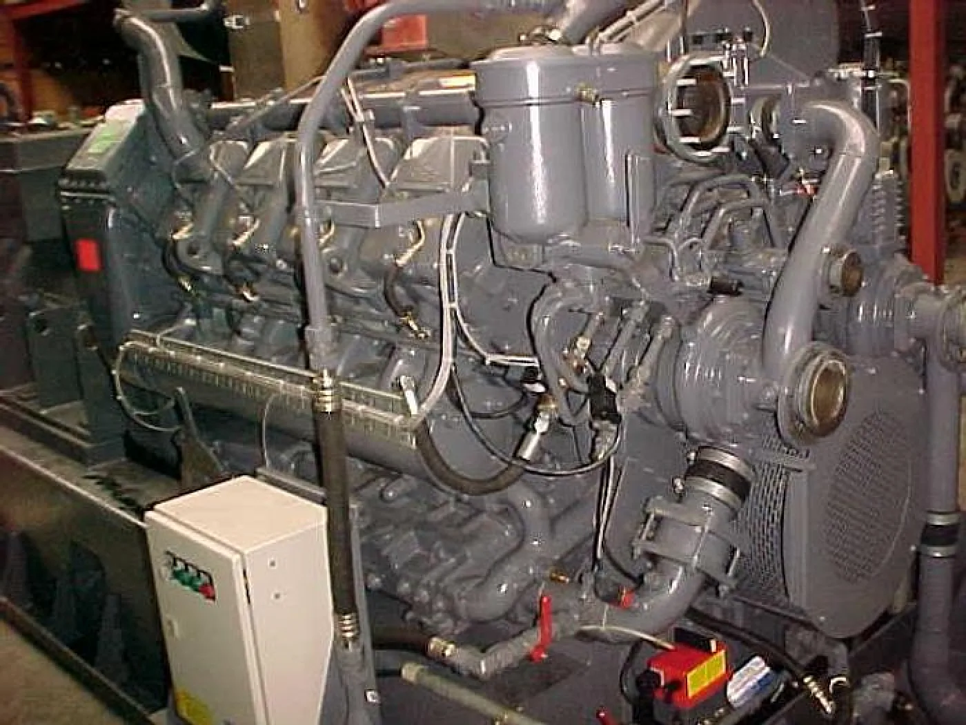 2004 DEUTZ TBD 620-V8 / A. VAN KAICK – 1100 KVA GEN.SET - 5