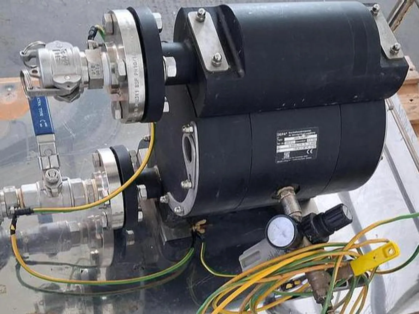 Metabo Pneumatic Diaphragm Pump Unit on Stainless Steel Frame - 5