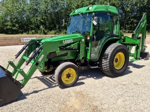 John Deere 4600 with Front Loader &amp; Back Actor