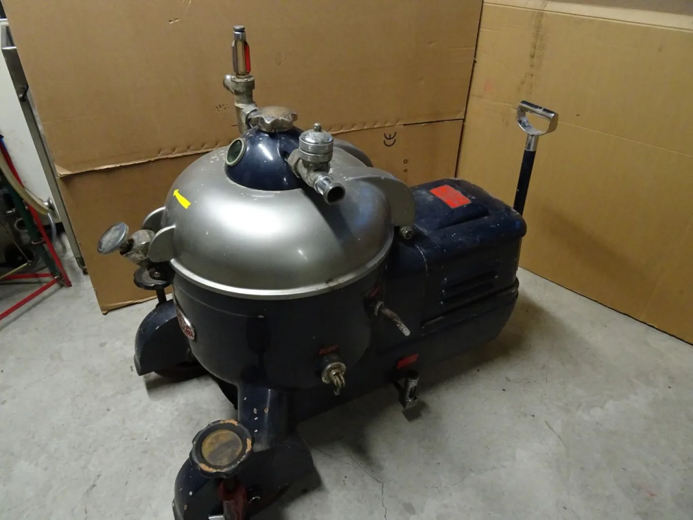 MANUAL CLEANING CLARIFIER CENTRIFUGE, MOD. “IMMA MICRO”, SECOND-HAND MACHINE - 4