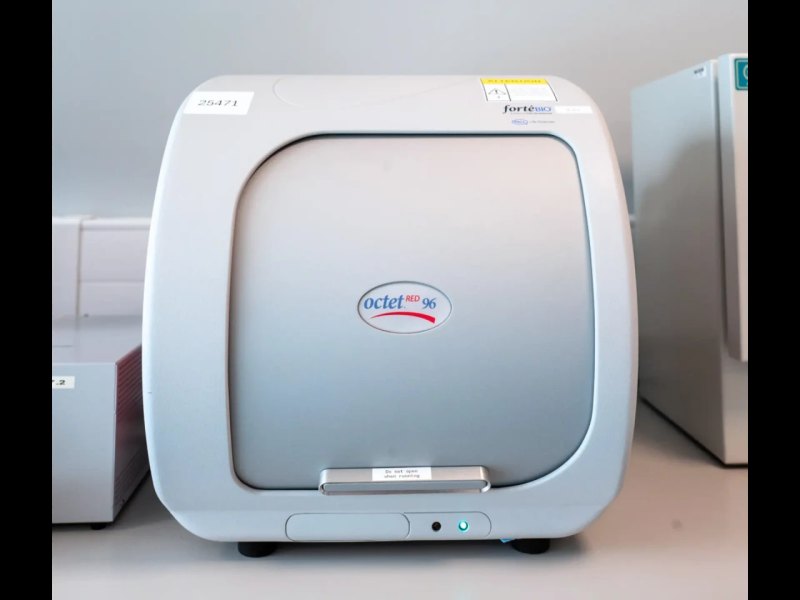 FortéBIO Octet RED96 Assay System