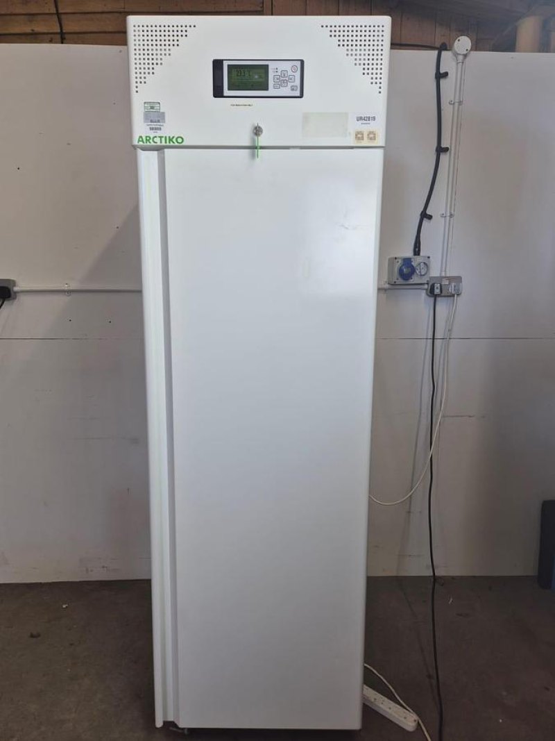 Arctiko LR500 Refrigerator