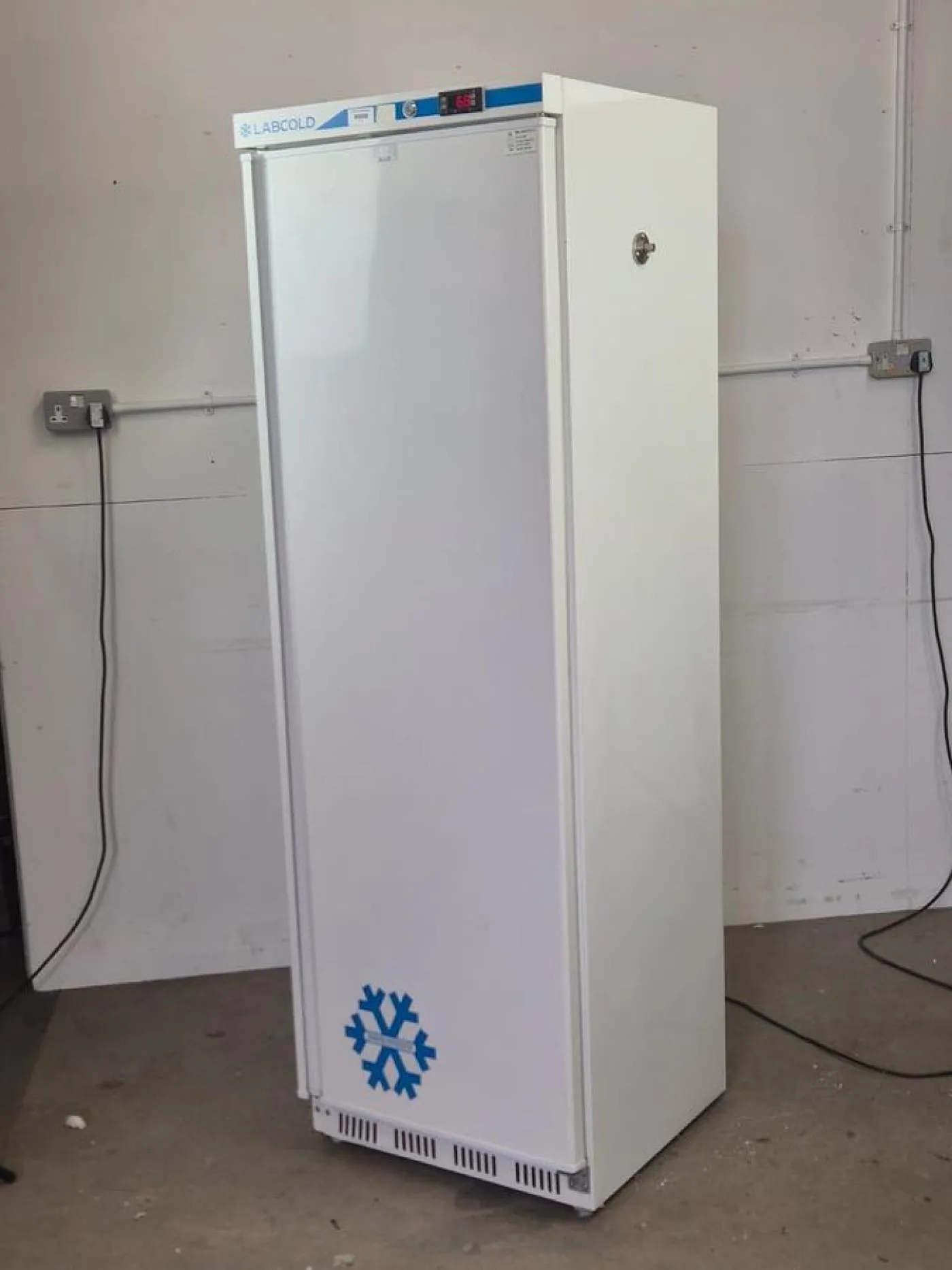 Labcold RLPR1514 Pharmacy Refrigerator - 5