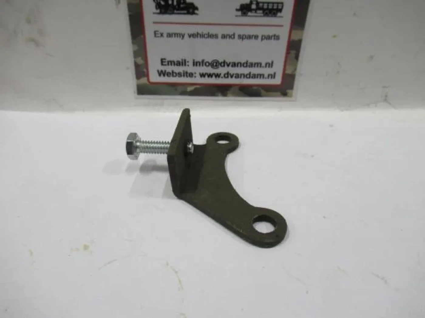 Houder T-stuk remleidingen achteras - 3