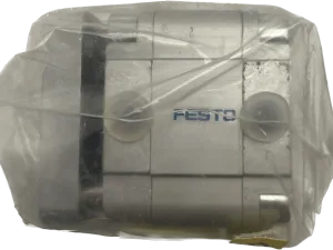 Festo Kompaktzylinder ADVUL-50-10-P-A