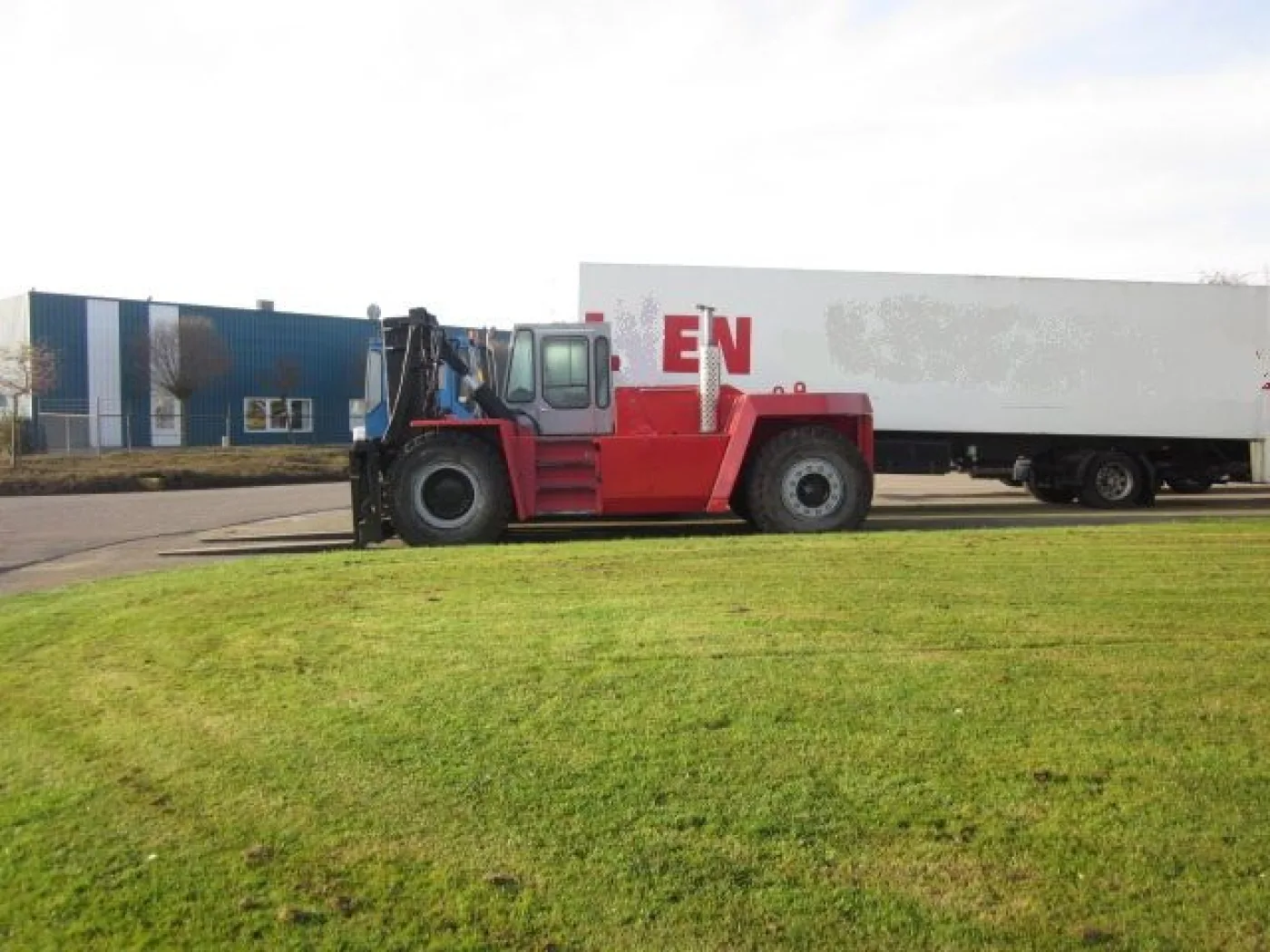 Kalmar DCB28 Ro-Ro - 2