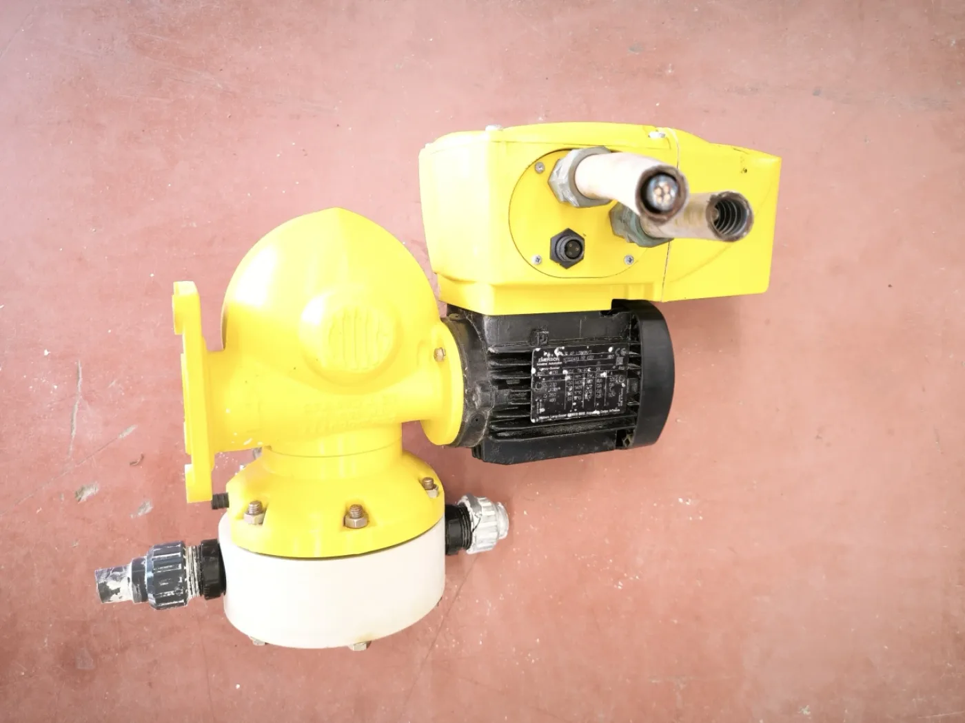 METERING PUMP MILTON ROY GM240M40Q3V 0.25 m3/h - 2